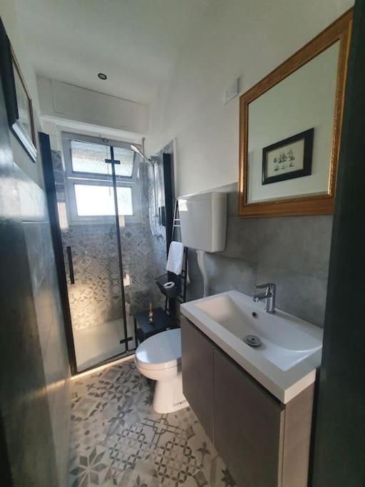 Molo - Residenza Con Accesso Diretto Al Lago 라찌제 외부 사진