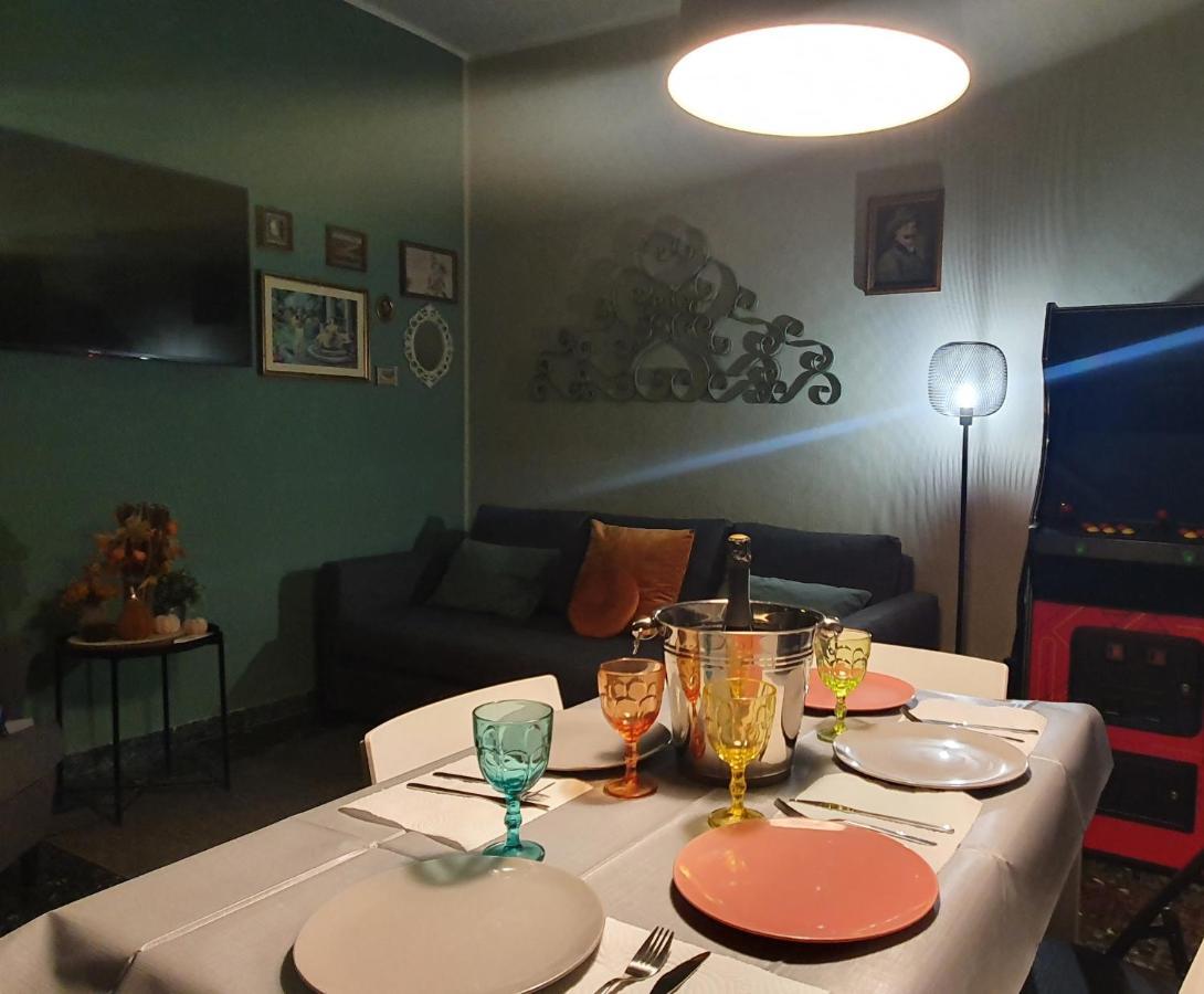 Molo - Residenza Con Accesso Diretto Al Lago 라찌제 외부 사진