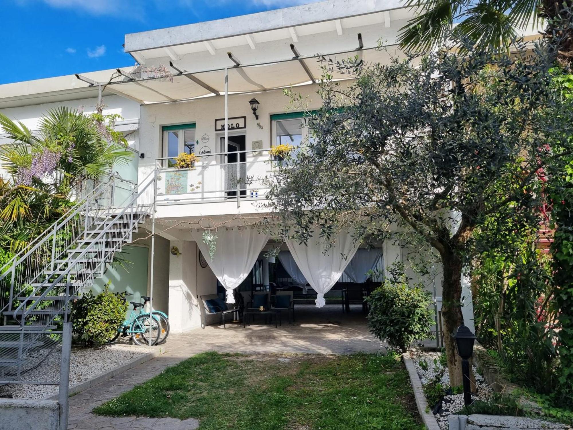 Molo - Residenza Con Accesso Diretto Al Lago 라찌제 외부 사진